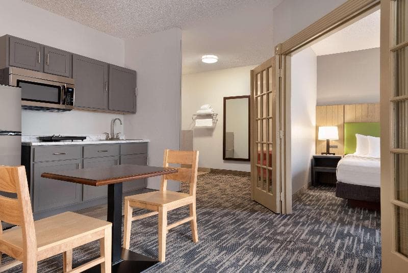 Country Inn & Suites By Radisson, Brookings, Sd 3