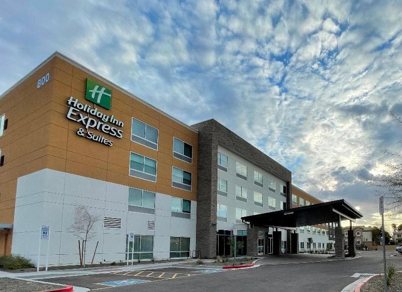 Holiday Inn Express & Suites Phoenix - Airport North photo 1