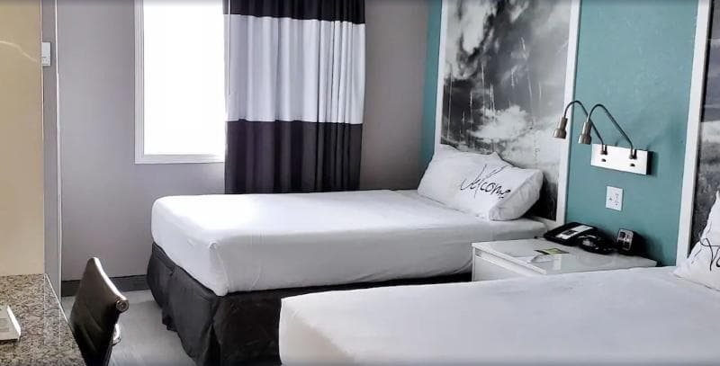 Home Inn Express Medicine Hat 2