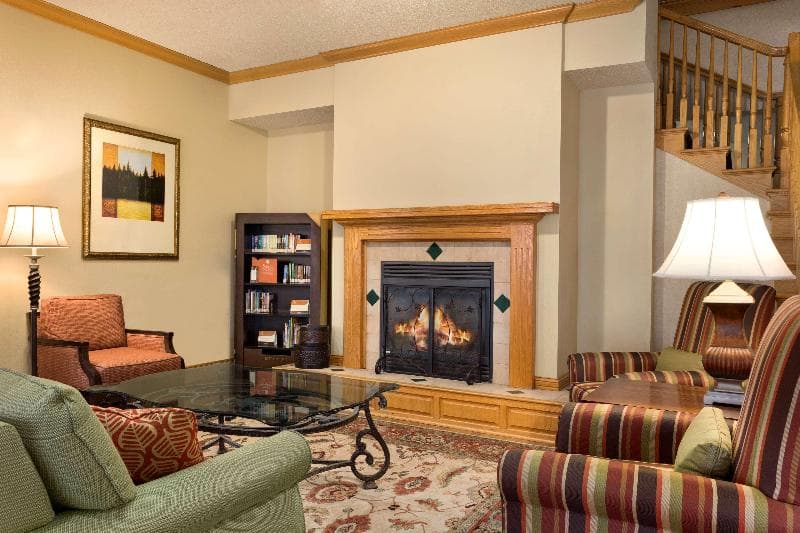 Country Inn Suites By Radisson Salina Ks 5