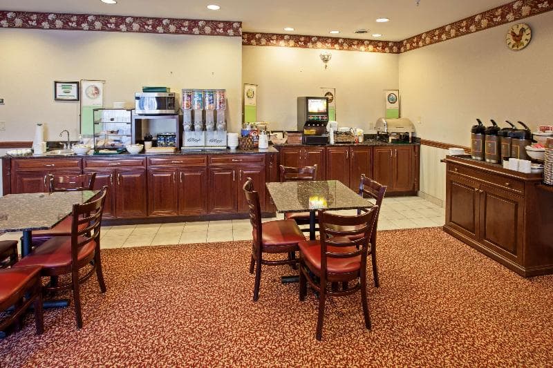Country Inn Suites By Radisson Elkhart North In 3