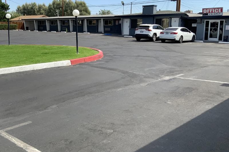 New Corral Motel 3