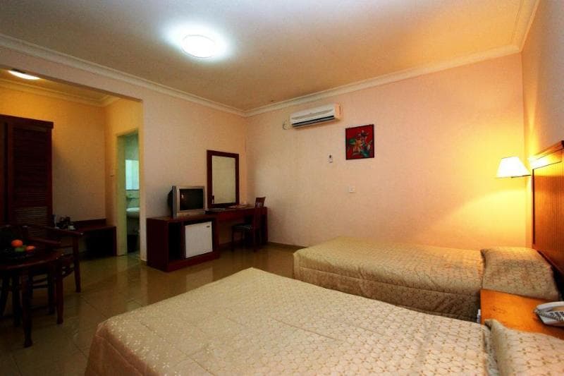 Rompin Beach Resort 2