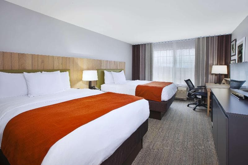 Country Inn And Suites By Radisson Big Rapids Mi 5
