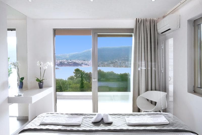 Core Luxury Suites 4