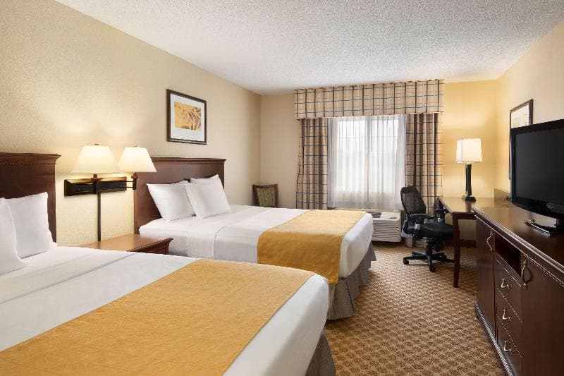 Country Inn & Suites By Radisson, Owatonna, Mn 3