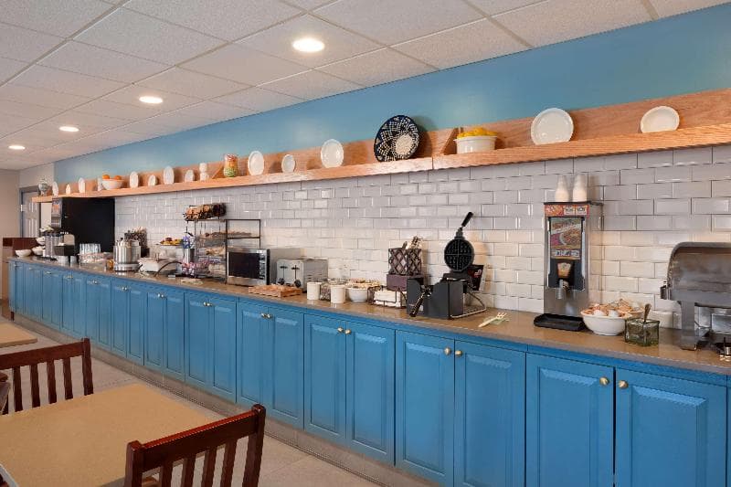 Country Inn & Suites by Radisson, Aiken, SC 2