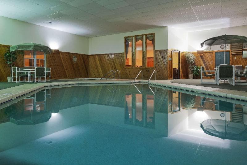 Country Inn & Suites By Radisson, Sparta, Wi 4
