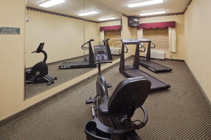 Country Inn & Suites by Radisson, Prairie du Chien, WI 3
