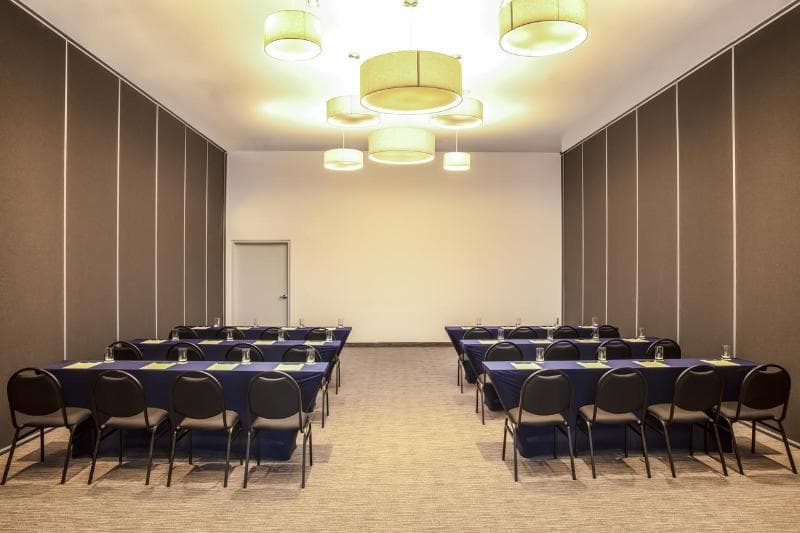 Fiesta Inn Parque Puebla 2