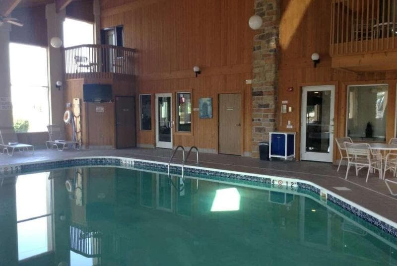 Days Inn By Wyndham Batavia Ohio 4