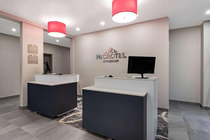 Microtel Inn & Suites By Wyndham Mont Tremblant 5