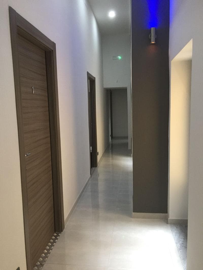 Mb95 - Mezzocannone Luxurious Bed&Breakfast 2