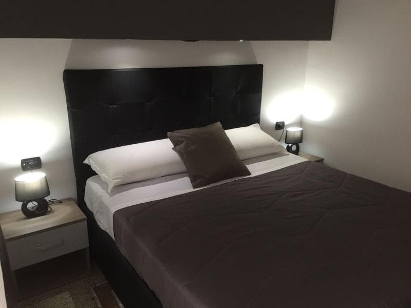 Mb95 - Mezzocannone Luxurious Bed&Breakfast 5