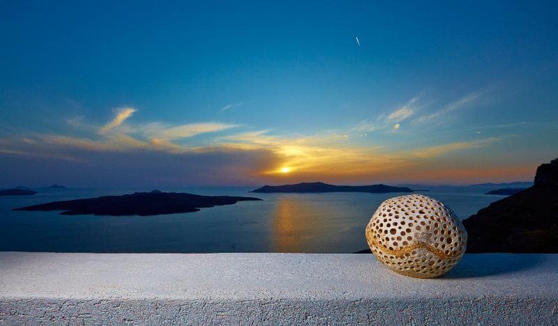 Caldera Cliff Illusion Suites photo 1