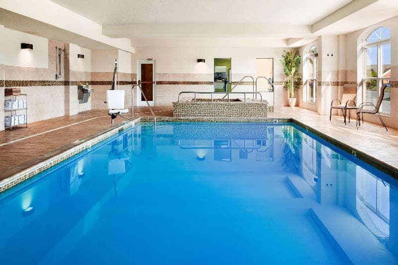 Country Inn & Suites By Radisson, Lexington Park 4
