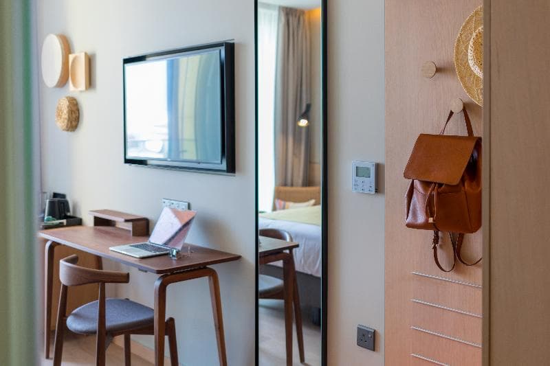 Indigo Hotel - Adults Only 3