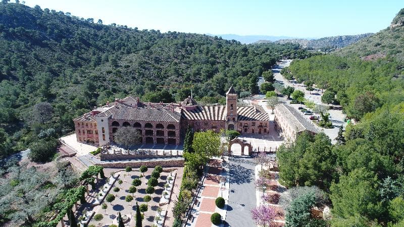 Hotel Jardines De La Santa main
