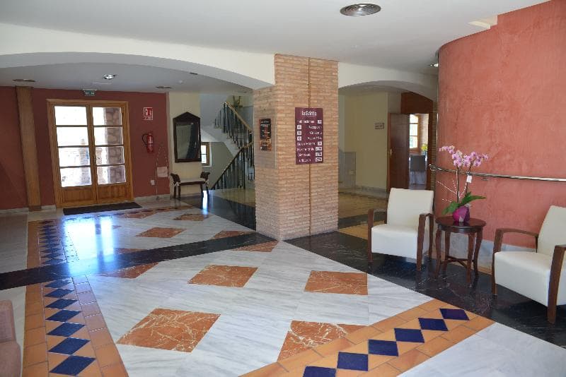 Hotel Jardines De La Santa 5