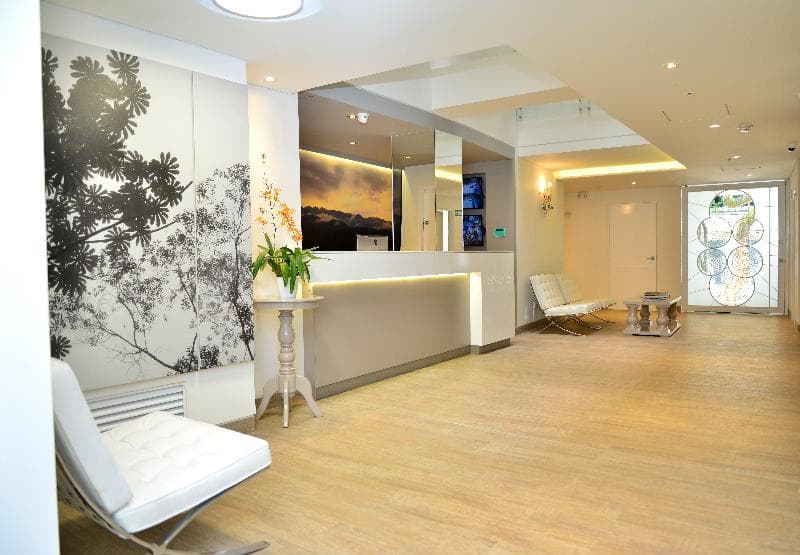 Park V Hotel & Suites 5