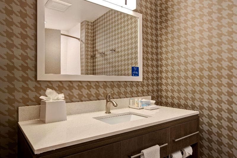 Home2 Suites by Hilton Loves Park Rockford 5
