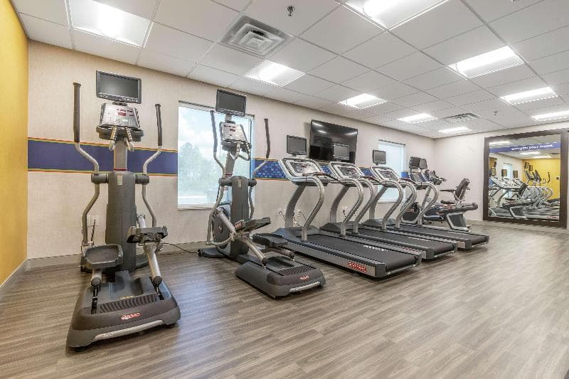 Hampton Inn Camden 2