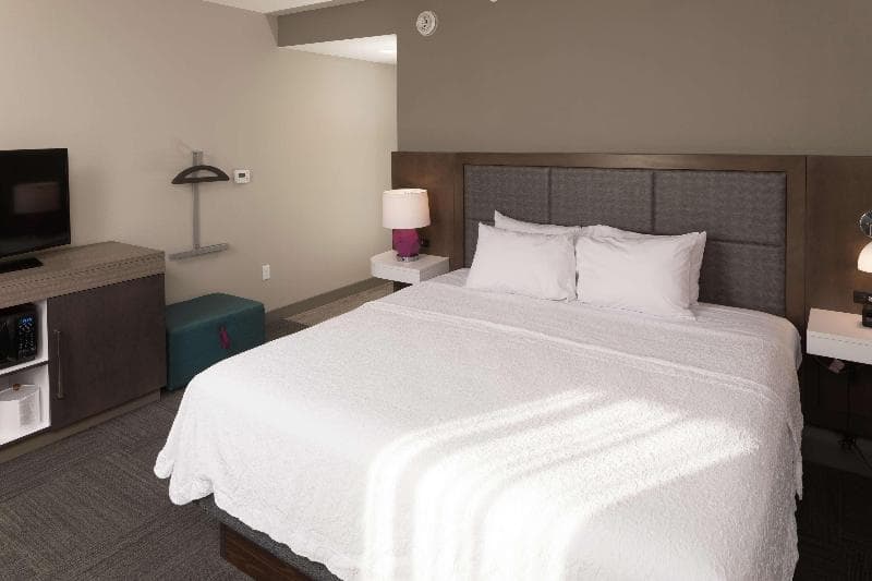 Hampton Inn & Suites Asheville Biltmore Area 5