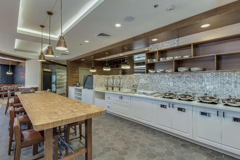 DoubleTree by Hilton Phoenix Chandler 4