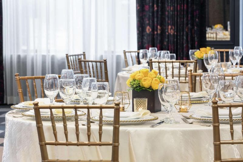 The Candler Hotel Atlanta, Curio Collection by Hilton 2
