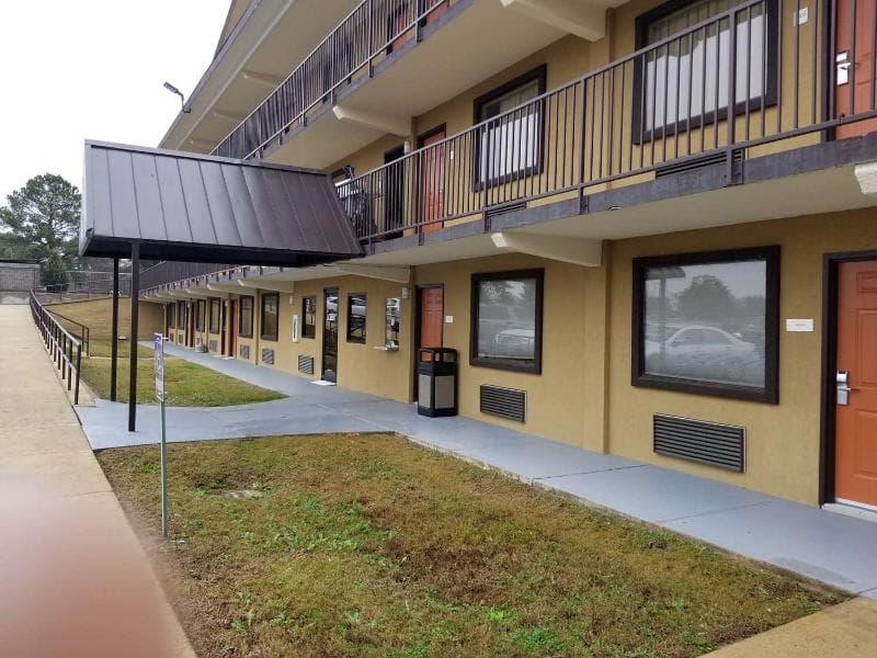 SureStay by Best Western Tupelo North 3