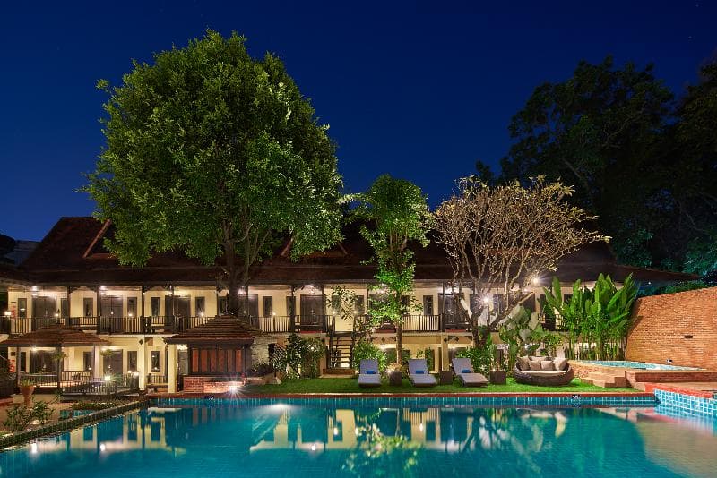 B2 Suthep Night Market Premier Resort main