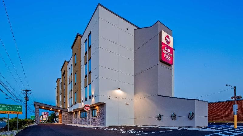 Best Western Plus Philadelphia-Pennsauken Hotel photo 1