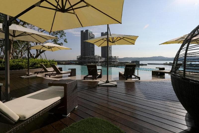 Pinetree Marina Resort photo 1