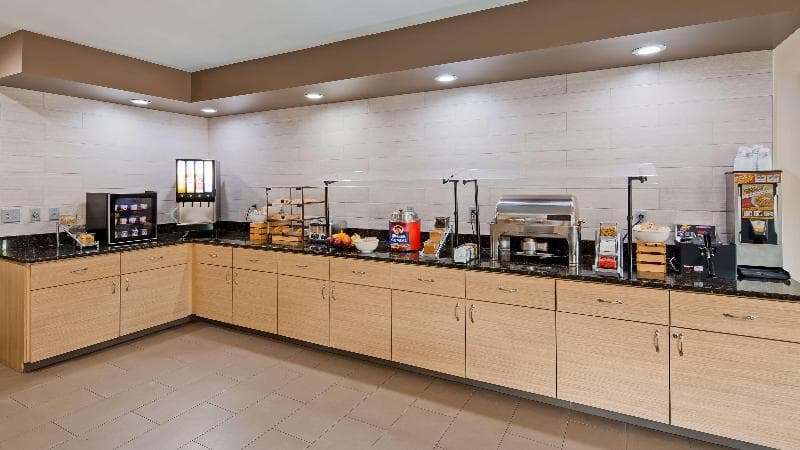 Best Western Plus Lake City 3