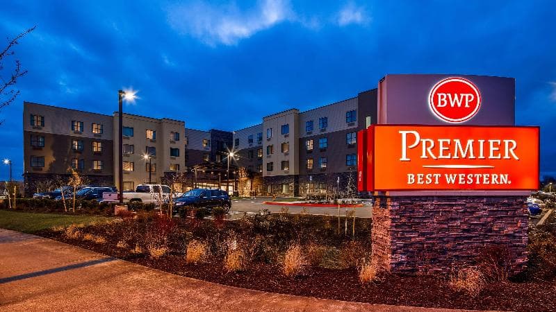 Best Western Premier Hotel at Fisher's Landing 2