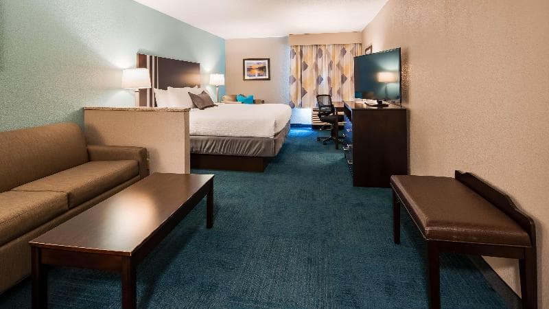Best Western St. Clairsville Inn & Suites 5