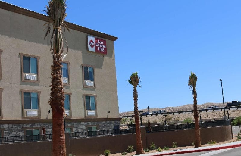 Best Western Plus New Barstow Inn & Suites 4