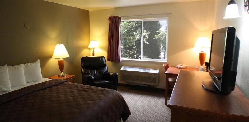 FairBridge Inn & Suites Kellogg 5