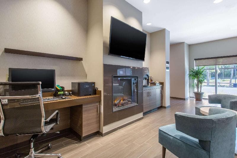 Sleep Inn & Suites Monroe Woodbury 1
