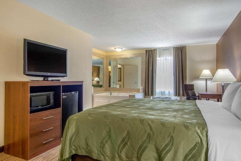 Quality Inn Loganville 4