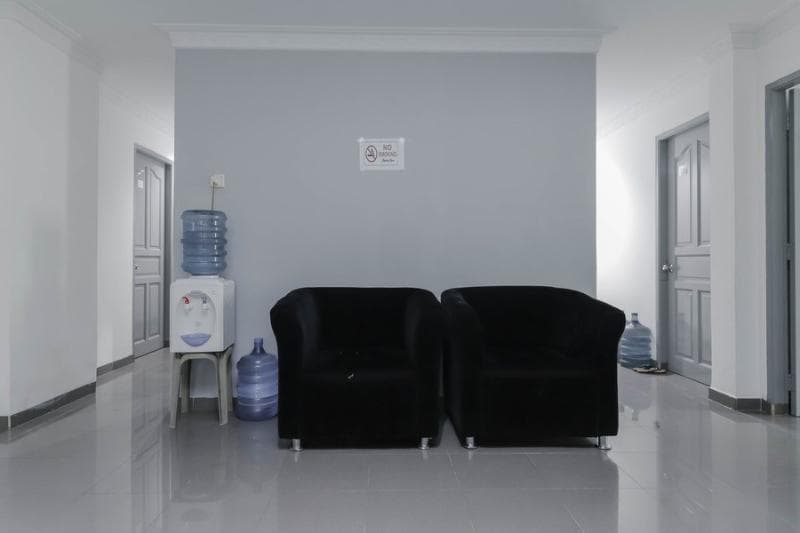 Reddoorz Plus Near Batam City Square 5