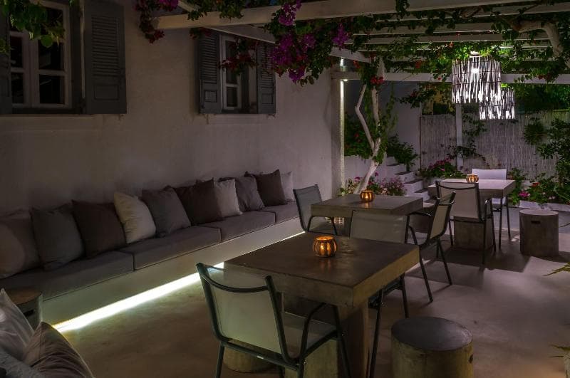 Milos Bay Suites main