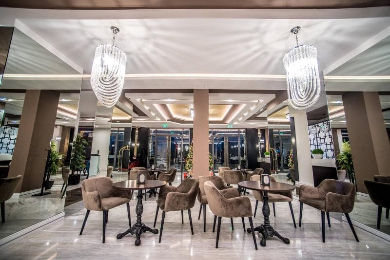 Aghababyan's Hotel 4
