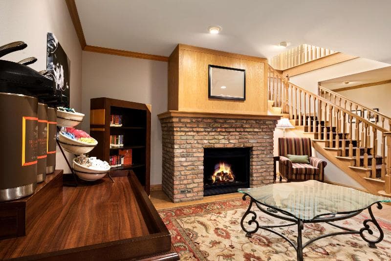Country Inn & Suites By Radisson, Clinton, Ia 4