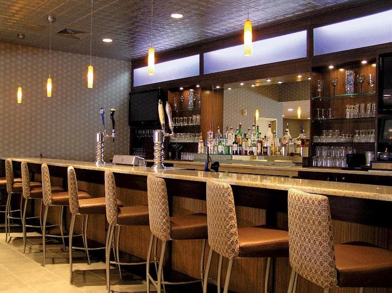 Radisson Hotel Freehold 2