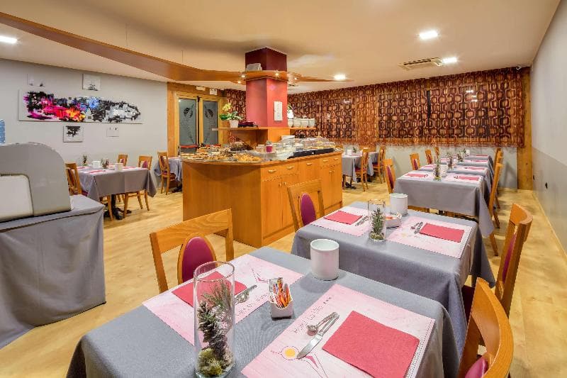 La Villa, Sure Hotel Collection By Best Western 3