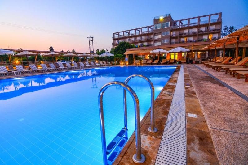 Aqua Mare Resort 2
