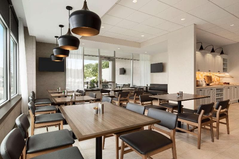 Hyatt Place Virginia Beach Town Center 4