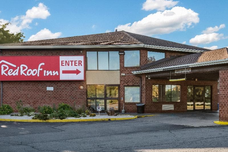 Red Roof Inn Rochester 4