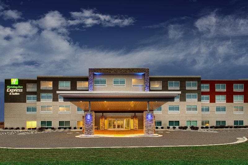 Holiday Inn Express & Suites Mt Sterling North 4